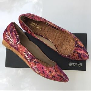 Kenneth Cole Reaction wedge flats